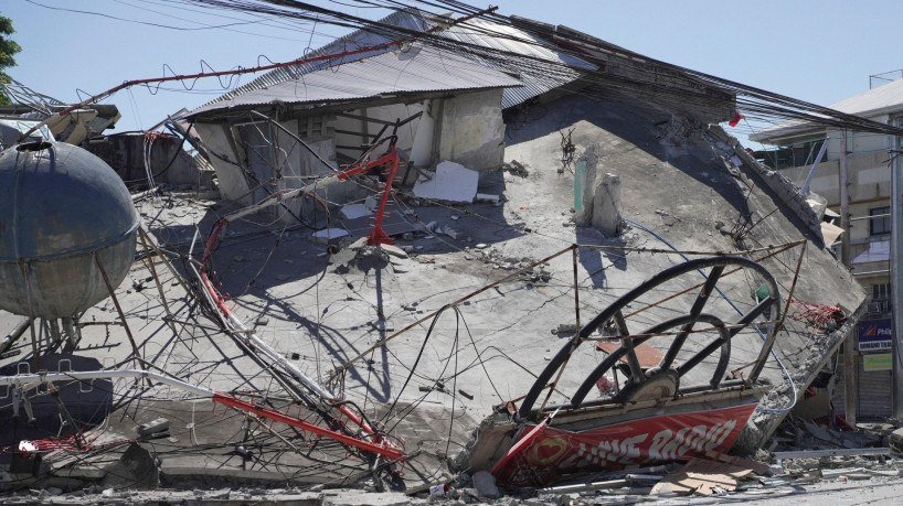 terremoto Filipinas: Terremoto de 7,8 nas Filipinas causa mortes e alerta de tsunami