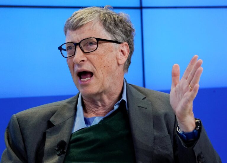 Bill Gates IA regulamentação: Bill Gates alerta sobre riscos da IA e defende regulamentação